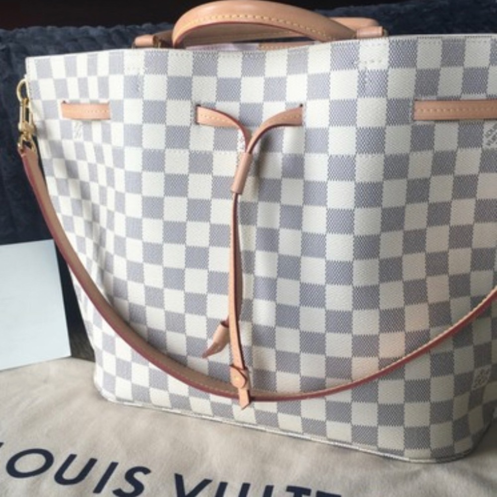 🌸💯Authentic LOuis Vuitton Girolata Bag & Emilie Wallet Bundle in Damier Azur🌸 - Picture 3 of 16